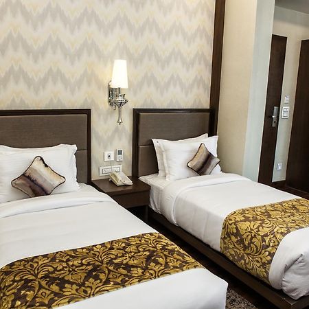 Hotel Gangakashi Nagpur Bagian luar foto