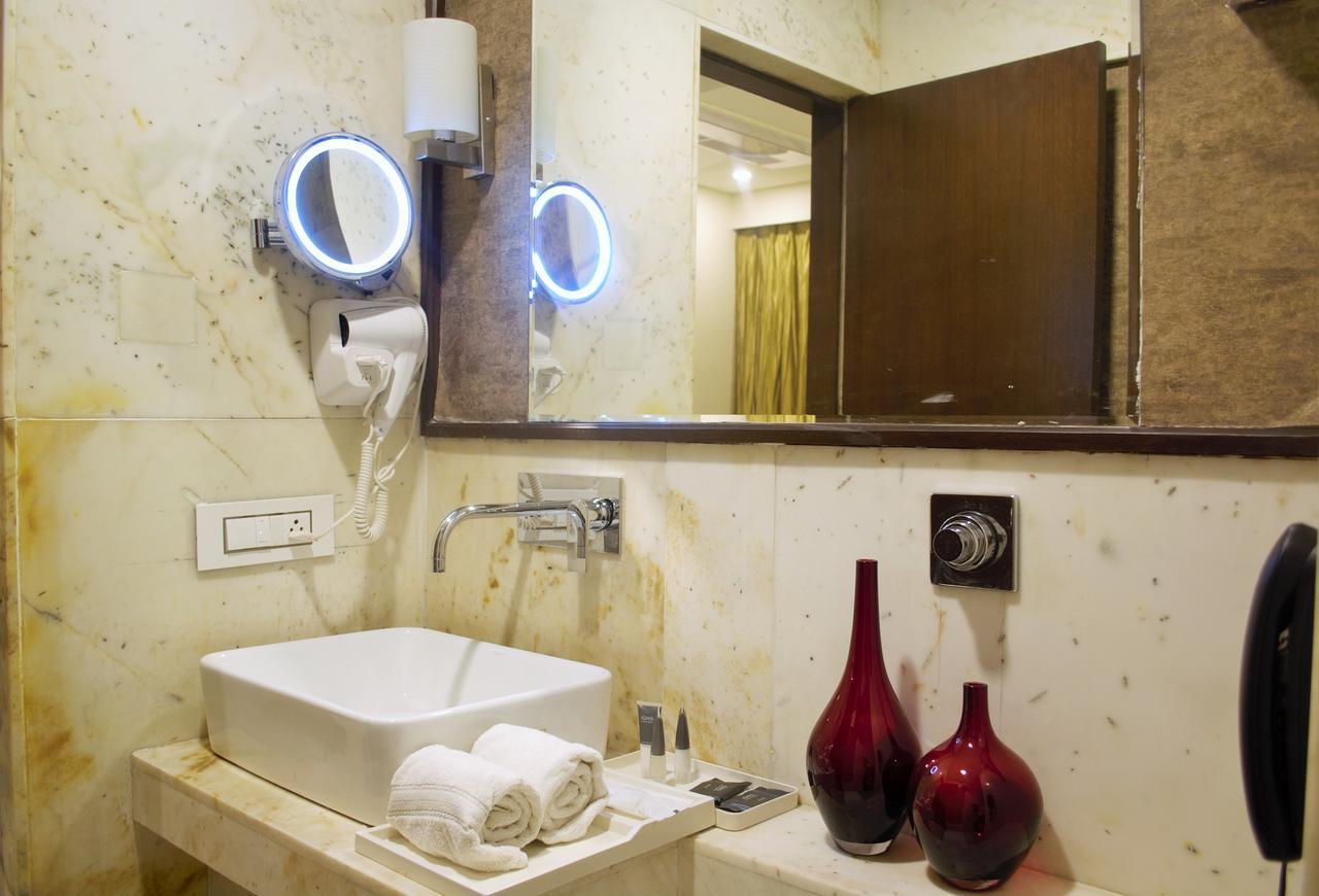 Hotel Gangakashi Nagpur Bagian luar foto