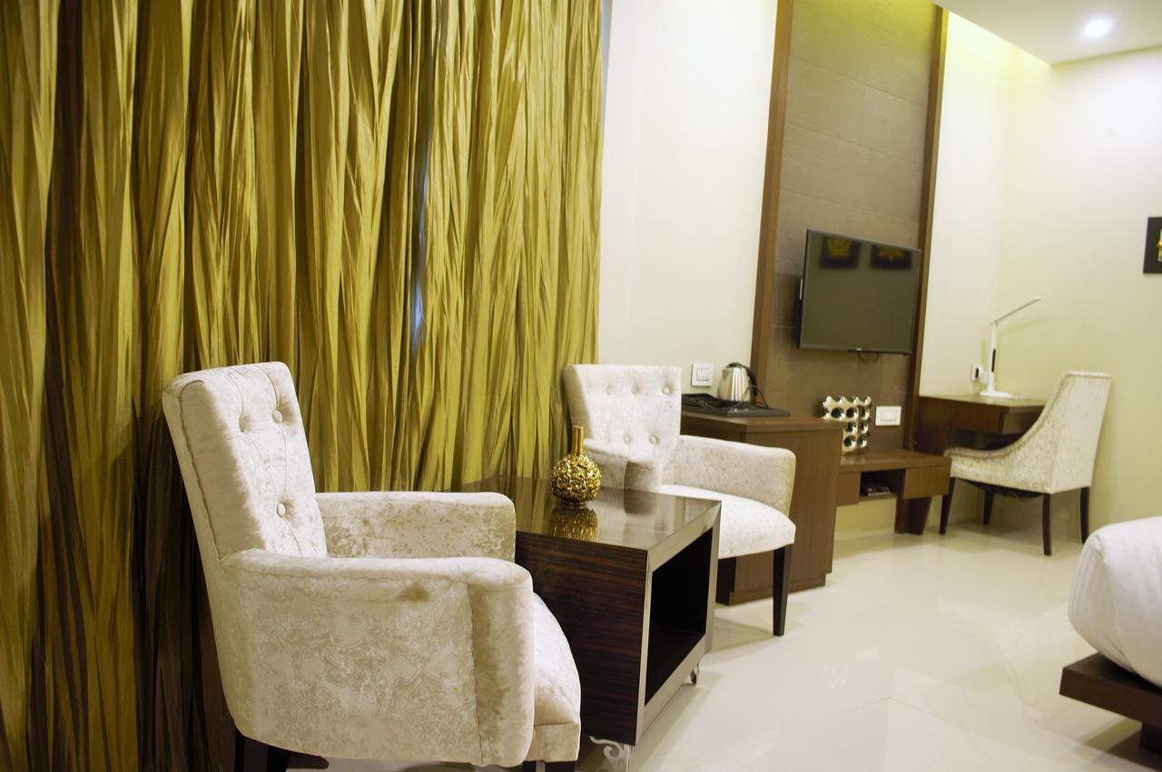 Hotel Gangakashi Nagpur Bagian luar foto