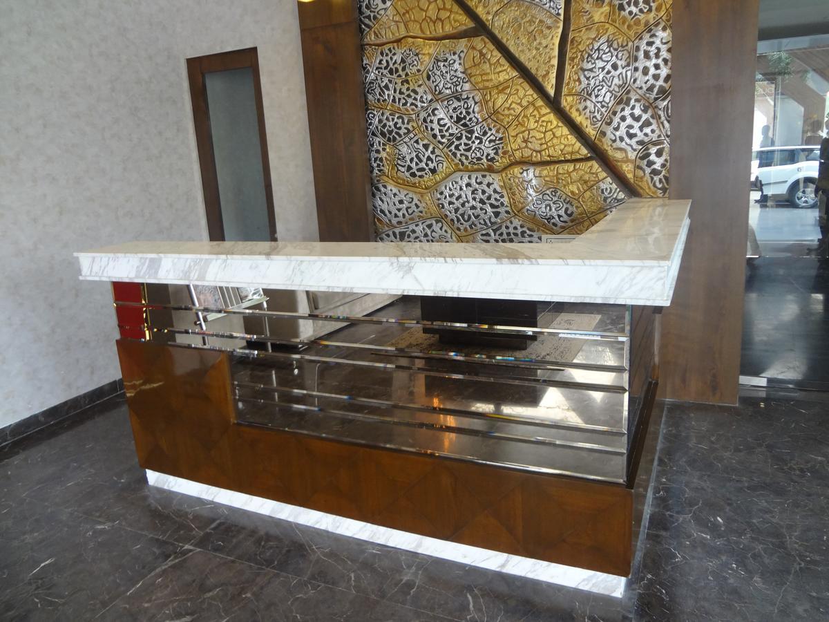 Hotel Gangakashi Nagpur Bagian luar foto
