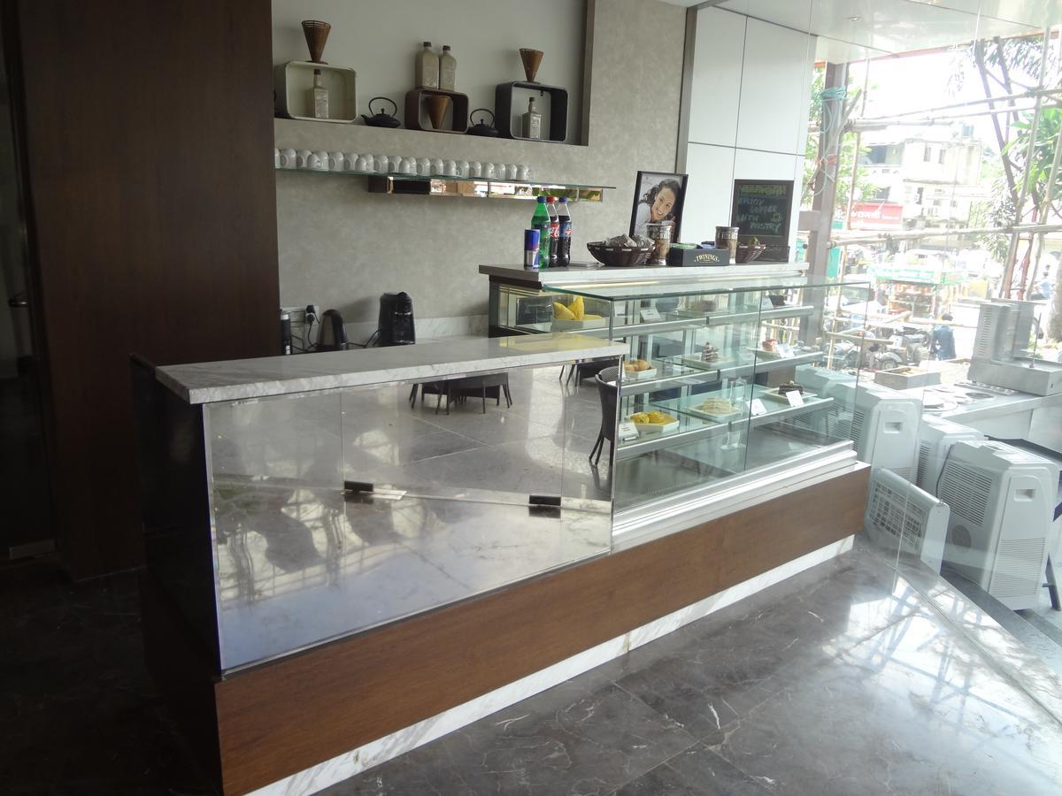 Hotel Gangakashi Nagpur Bagian luar foto